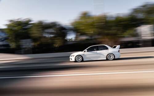 Детальний вигляд спортивного седана Mitsubishi Lancer Evolution IX. 7680x4800