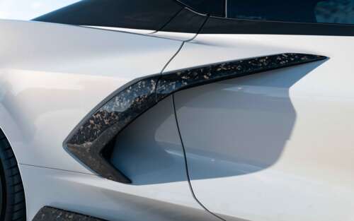 Елегантний і потужний спортивний автомобіль Chevrolet Corvette C8, що демонструє... 7680x4800