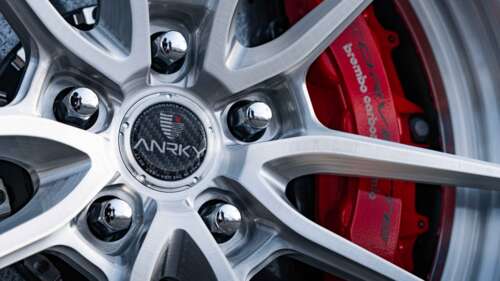 Елегантний і потужний спортивний автомобіль Chevrolet Corvette C8 із сучасними аеродинамічними... 8K