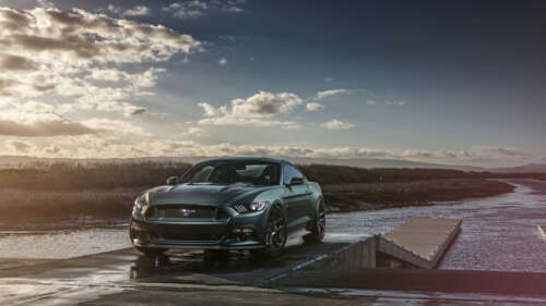 Потужний і елегантний Ford Mustang GT – взірець автомобіля класу «масл-кар», що демонструє... 8K