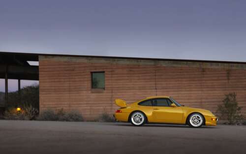 Високоякісне, деталізоване зображення елегантного та сучасного спортивного автомобіля... 7680x4800